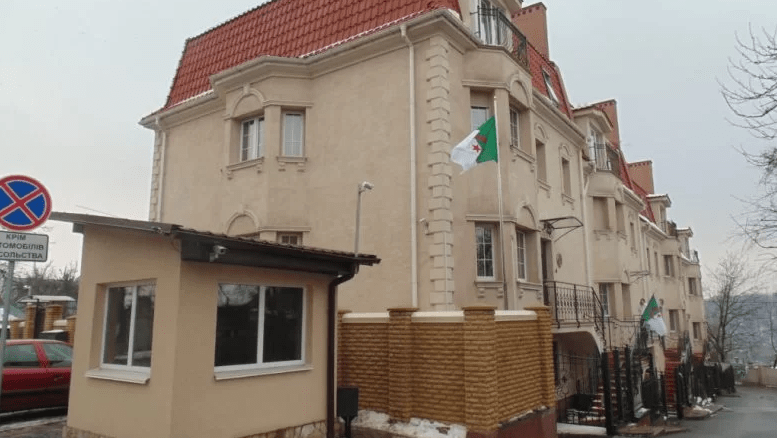 إعادة فتح سفارة الجزائر بأوكرانيا 2023 02 2611 16 25